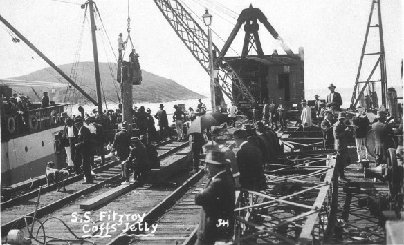 This photo shows Coffs Harbour's pier in the early part of the 20th century. I think this photo speaks volumes about what led me to decide I wanted to reproduce something like this on my layout. Note the way they're transferring the passengers to the ship. 